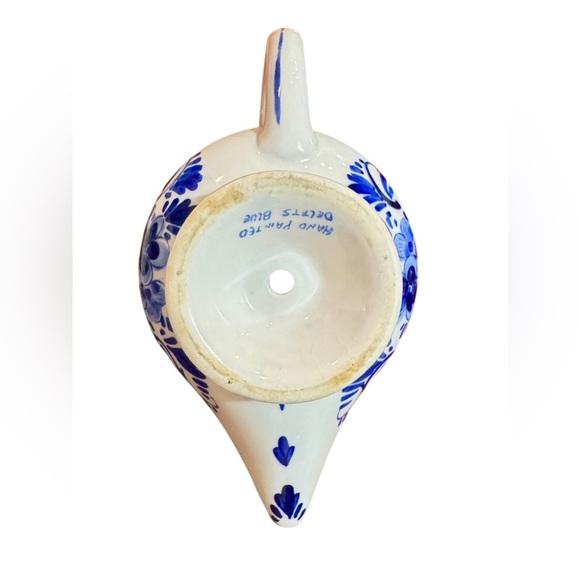 Delfts Blue Hand Painted Aladdin Candle Stick Holder - Picture 7 of 10